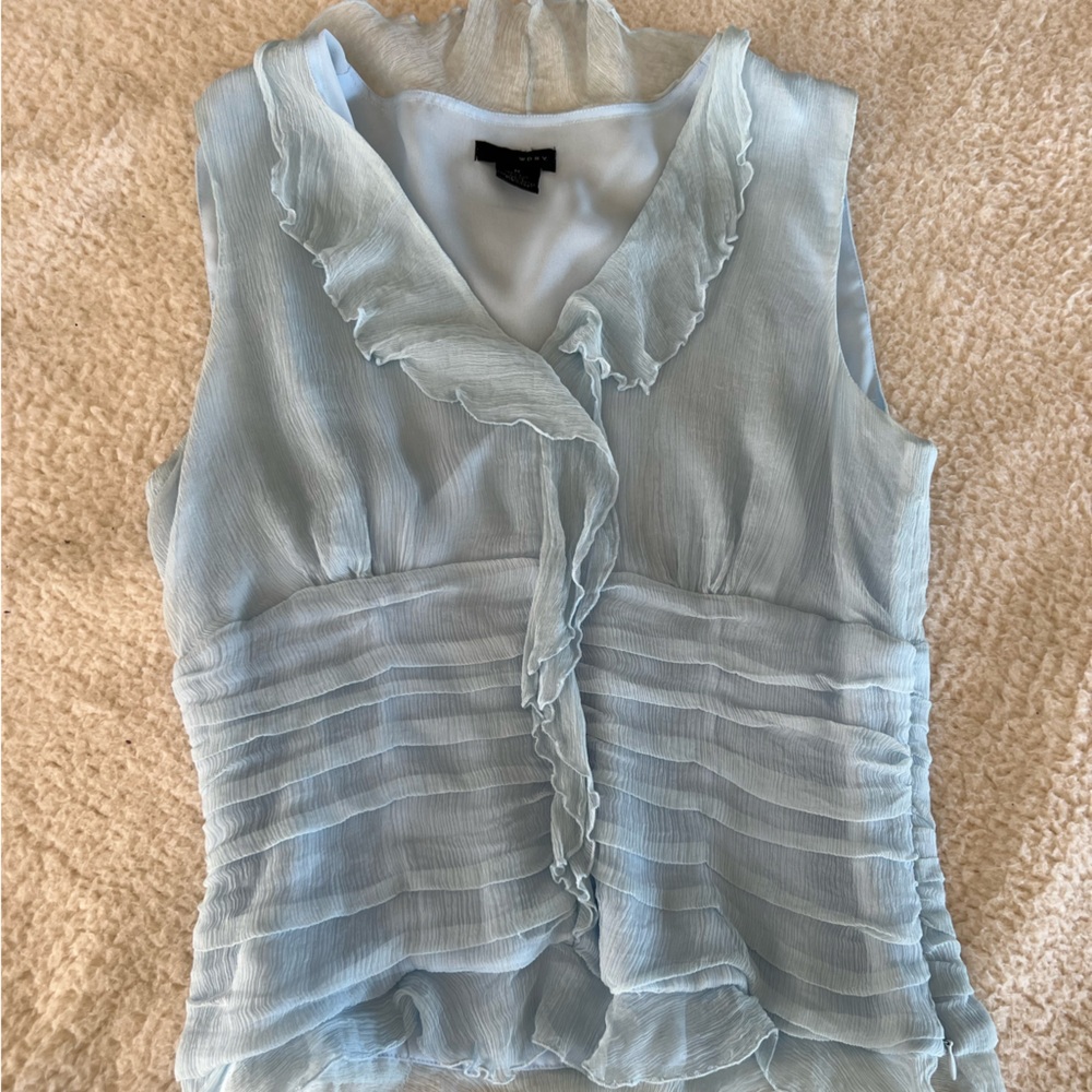 Gauzy top